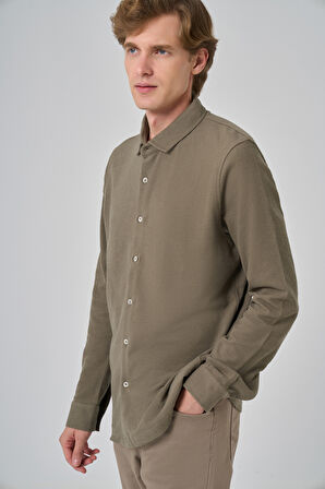  Erkek Haki Pamuk Trend Ağaç Kabuğu Desen Dinamik Fit İtalyan Yaka Gömlek