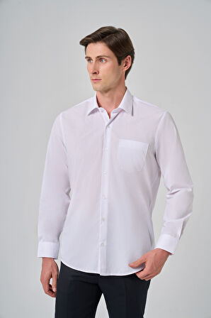 Erkek Beyaz Basic Regular Fit Sert Yaka Cepli Gömlek