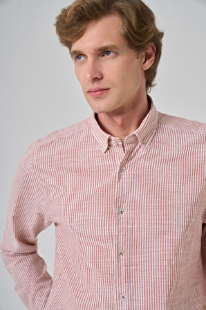  Erkek Turuncu Pamuk Trend Çizgili  Dynamic Fit Düğmeli Yaka Gömlek