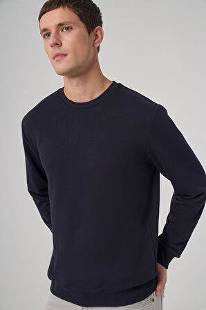  Erkek Lacivert Basic Bisiklet Yaka Sweatshirt