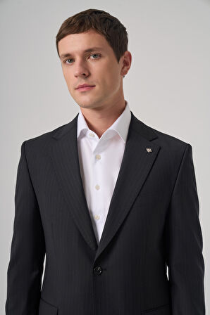  Erkek Siyah Yün Trend Çizgili Dynamic Fit Mono Yaka Takım Elbise