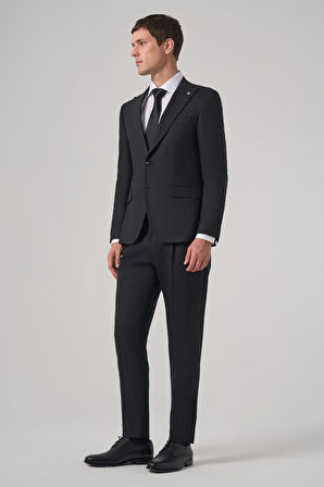  Erkek Siyah Yünlü Trend Çizgili Slim Fit Sivri Yaka Takım Elbise