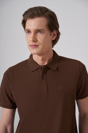  Erkek KAHVE Basic Polo Yaka Dynamic Fit T-Shirt