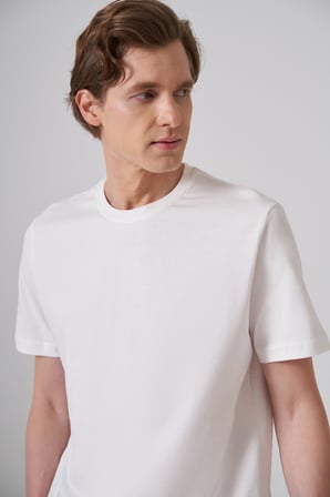  Erkek Ekru Basic Bisiklet Yaka Dynamic Fit Pamuk T-Shirt