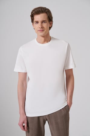  Erkek Ekru Basic Bisiklet Yaka Dynamic Fit Pamuk T-Shirt