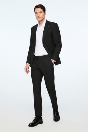  Erkek Siyah Poliviskon Basic Düz Slim Fit Sivri Yaka Takım Elbise