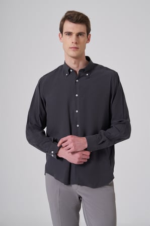  Erkek Füme Dynamic Fit Düğmeli Yaka Gömlek Modal
