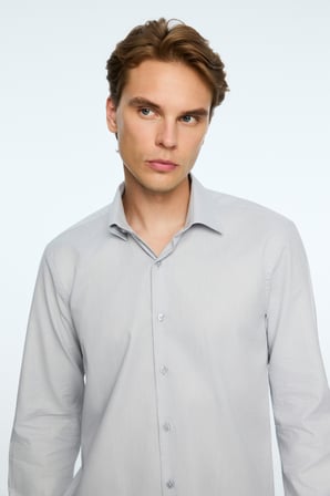  Erkek Gri Basic Regular Fit Sert Yaka Gömlek