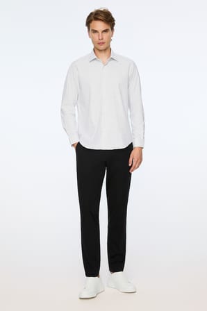  Erkek Siyah Trend Çizgili Dynamic Fit Sert Yaka Gömlek
