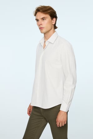  Erkek Bej Trend Çizgili Dynamic Fit Sert Yaka Gömlek
