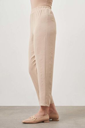 Beli Lastikli Garni Bej Pantolon