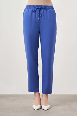 Beli Lastik Bağcıklı Mavi Pantolon