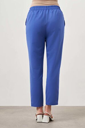 Beli Lastik Bağcıklı Mavi Pantolon