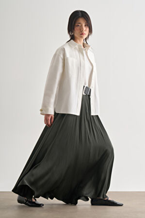 Mizalle Gri Kırışık Görünümlü Saten Maksi Etek 