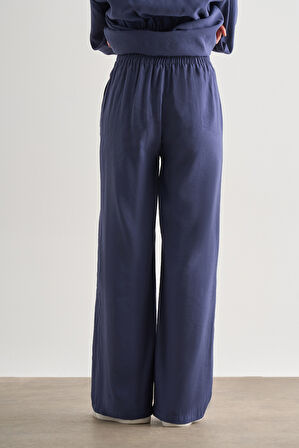 Mizalle İndigo Mavi Rahat Kesim Geniş Paçalı Modal Pantolon