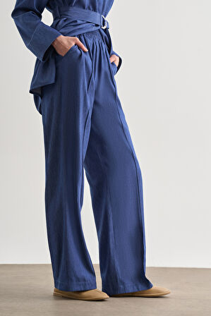 İndigo Mavi Mizalle Denim Dokulu Beli Lastikli Geniş Paça Pantolon