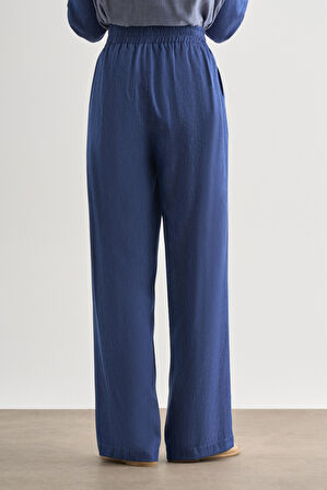 İndigo Mavi Mizalle Denim Dokulu Beli Lastikli Geniş Paça Pantolon