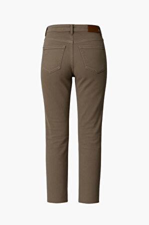 Mizalle  Kesik Paça Mom Fit Vizon Rengi Denim Pantolon