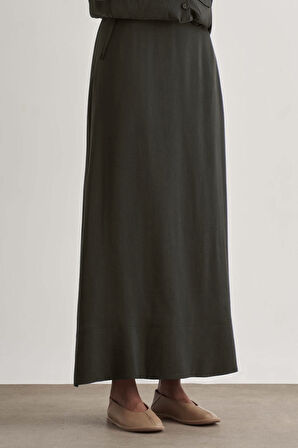 Mizalle Modal Karışımlı Antrasit Maksi Evaze Etek