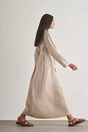 Mizalle Modal Karışımlı Kuşaklı Taş Rengi Uzun Gömlek Elbise