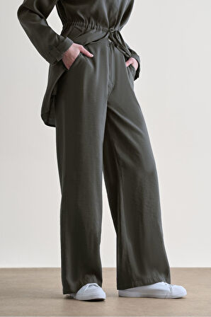 Mizalle Gri Rahat Kesim Geniş Paçalı Modal Pantolon