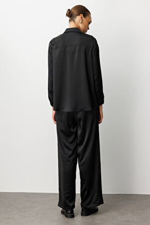 Mizalle Klasik Siyah Saten Gömlek Bluz
