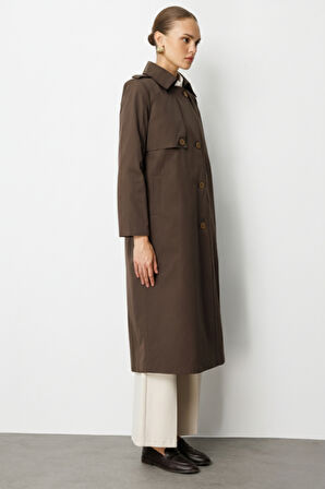 Mizalle Kahverengi Apoletli Klasik Maxi Mac Trençkot