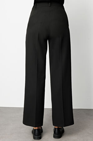 Mizalle Cepli Klasik Siyah Kumaş Pantolon