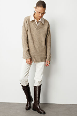 Mizalle V Yaka Oversize Bej Rengi Triko Kazak