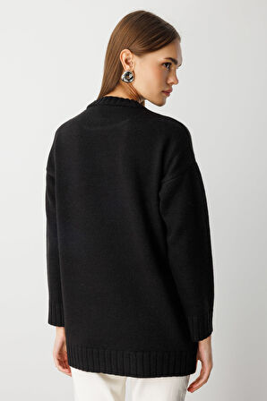 Mizalle Yuvarlak Yaka Oversize Siyah Triko Kazak