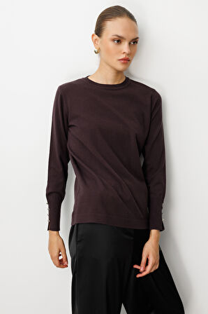 Mizalle Kol Düğmeli Kahverengi Yuvarlak Yaka İnce Triko Kazak