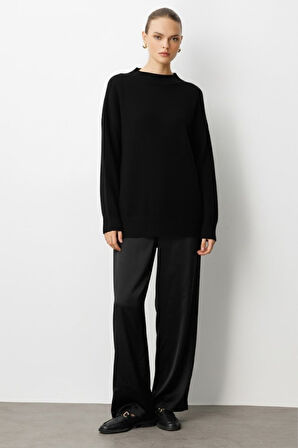 Mizalle Basic Yarım Balıkçı Siyah Triko Kazak