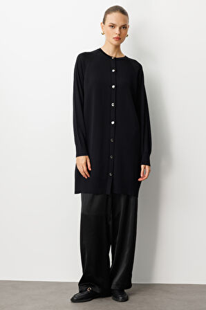 Mizalle Premium Rayon Uzun Düğmeli Siyah Hırka
