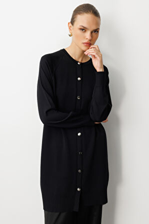 Mizalle Premium Rayon Uzun Düğmeli Siyah Hırka