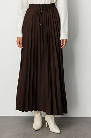 Mizalle Örme Krep Piliseli Maksi Kahverengi Etek