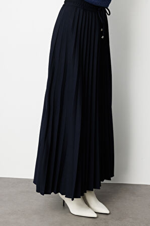 Mizalle Örme Krep Piliseli Maksi Lacivert Etek