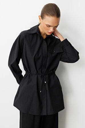 Mizalle Beli İp Büzgülü Siyah Paraşüt Trençkot Tunik