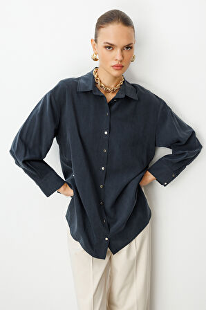 Mizalle Yan Düğmeli Siyah Cupro Tunik