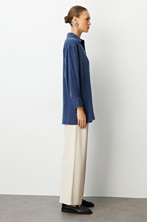 Mizalle Yan Düğmeli İndigo Mavi Cupro Tunik