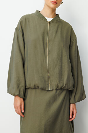 Mizalle Modal Karışımlı Haki Oversize Bomber Ceket