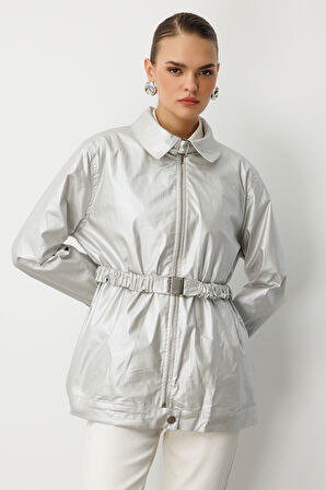 Mizalle Metalik Gri Parlak Dokulu Kuşaklı  Trençkot