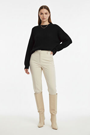 Mizalle Ekstra Oversize Düşük Kollu Selanik Örgü Siyah Kazak