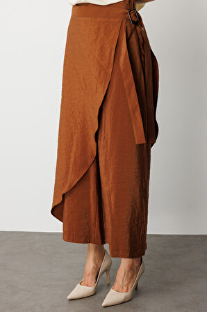 Mizalle Kahverengi Geniş Paçalı Pantolon Etek