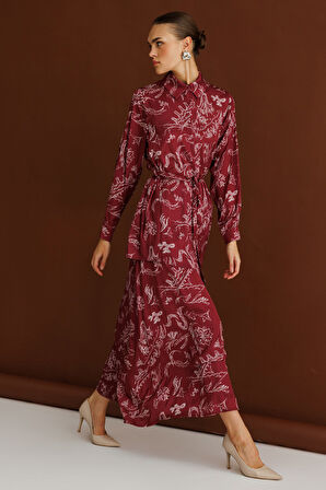 Mizalle Bordo Desenli Kuşaklı Saten Uzun Gömlek Tunik