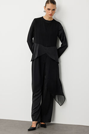 Mizalle Şifon Detaylı Uzun Saten Şık Siyah Tulum