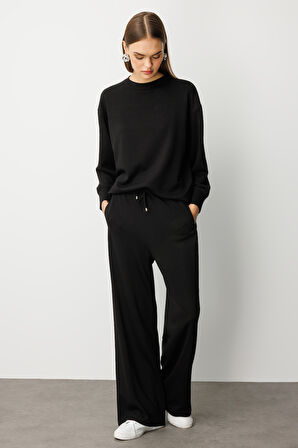 Mizalle Beli Lastikli Yumuşak Dokulu Siyah Jogger Pantolon