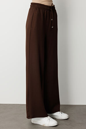 Mizalle Beli Lastikli Yumuşak Dokulu Kahverengi Jogger Panton