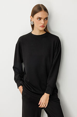 Mizalle Çıtçıtlı Yumuşak Dokulu Siyah Spor Tunik