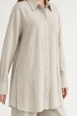Taş Rengi Mizalle Keten Dokulu Yan Düğme Detaylı Oversize Taş Tunik