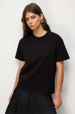 Mizalle Basic Düz Suprem Siyah T-Shirt